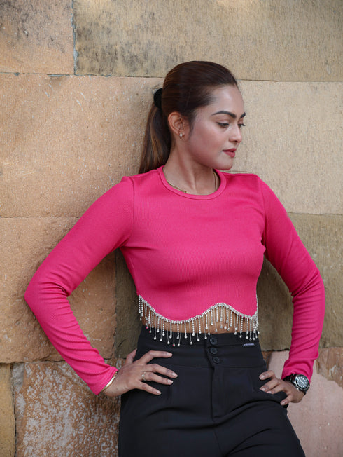 SCARLET TASSEL SLEEVE TOP