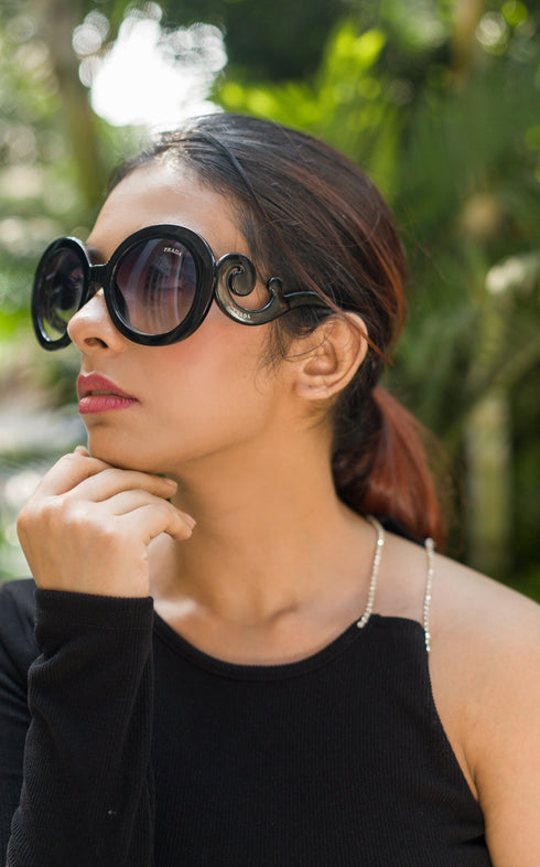 DAZZLING ONE SHOULDER CROP TOP