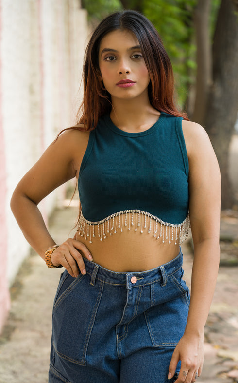 SCARLET TASSEL CROP TOP